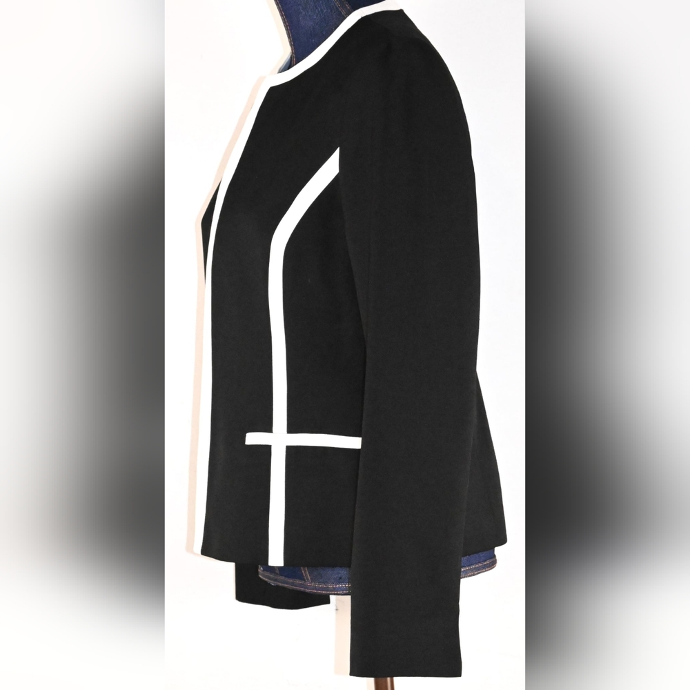 Black Label By Evan Picone of Kasper Group LLC, New York Black & White Blazer 8 - Picture 4 of 16